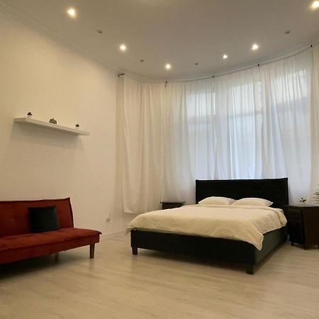 Outstanding 3Br Ultracentral Cityview Balcony Aaa Bucareste Exterior foto